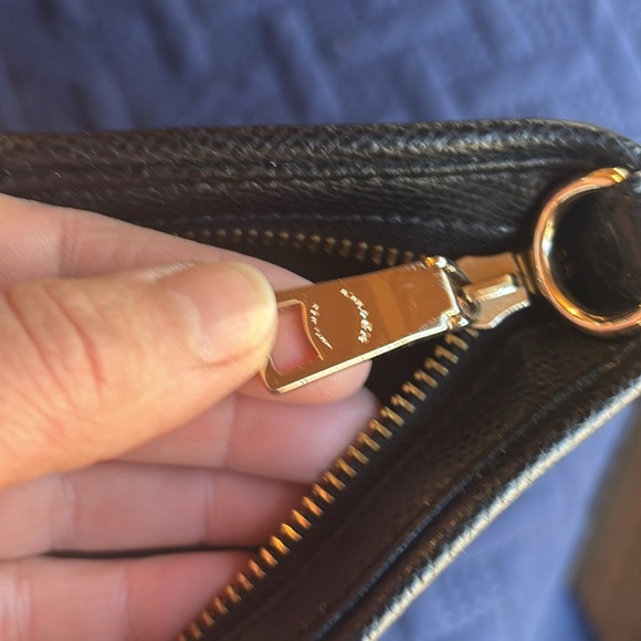 Beautiful brown on brown Coach satchel purse - Picture 8 of 14